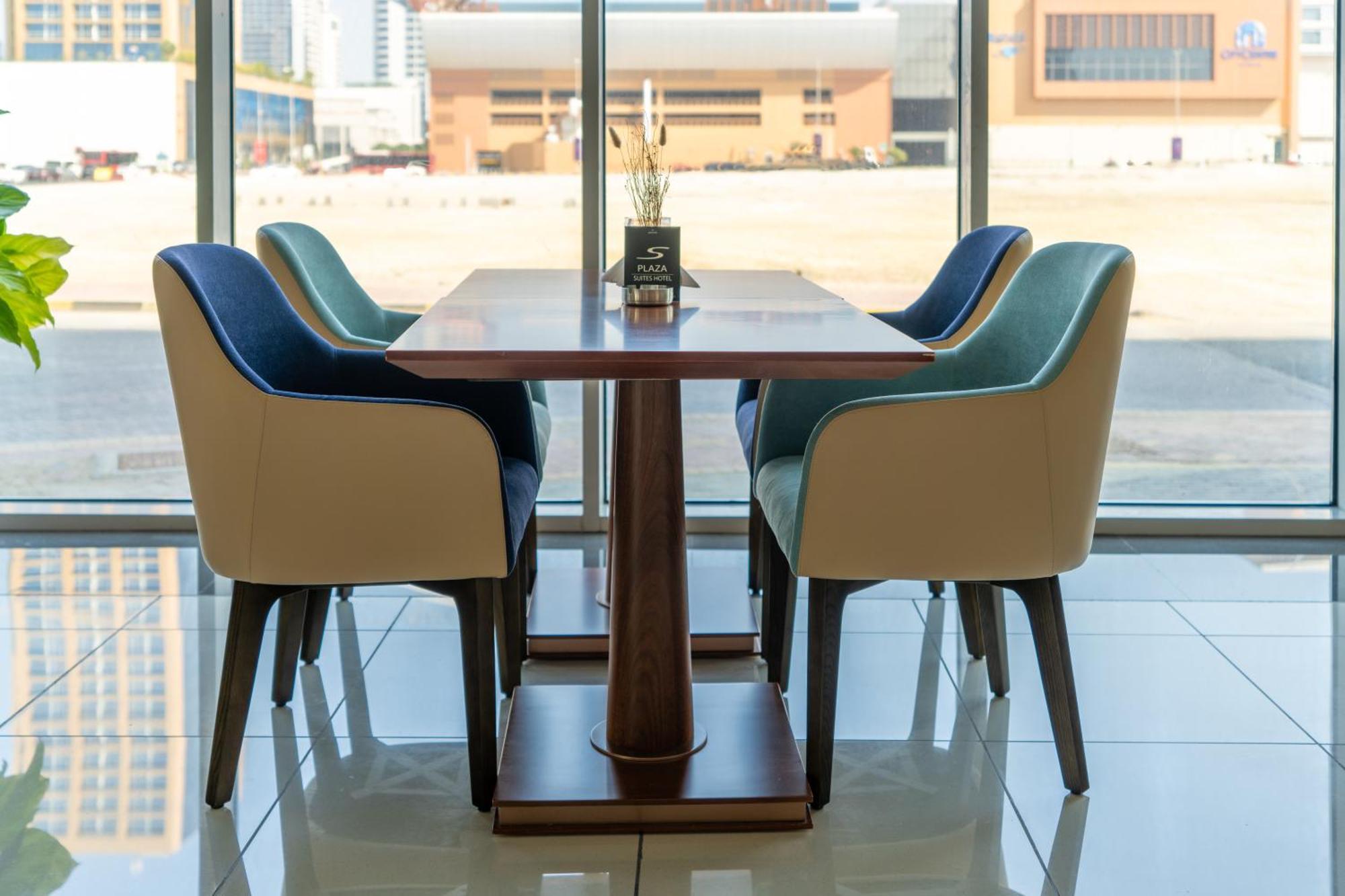 S Plaza Suites Hotel Seef المظهر الخارجي الصورة