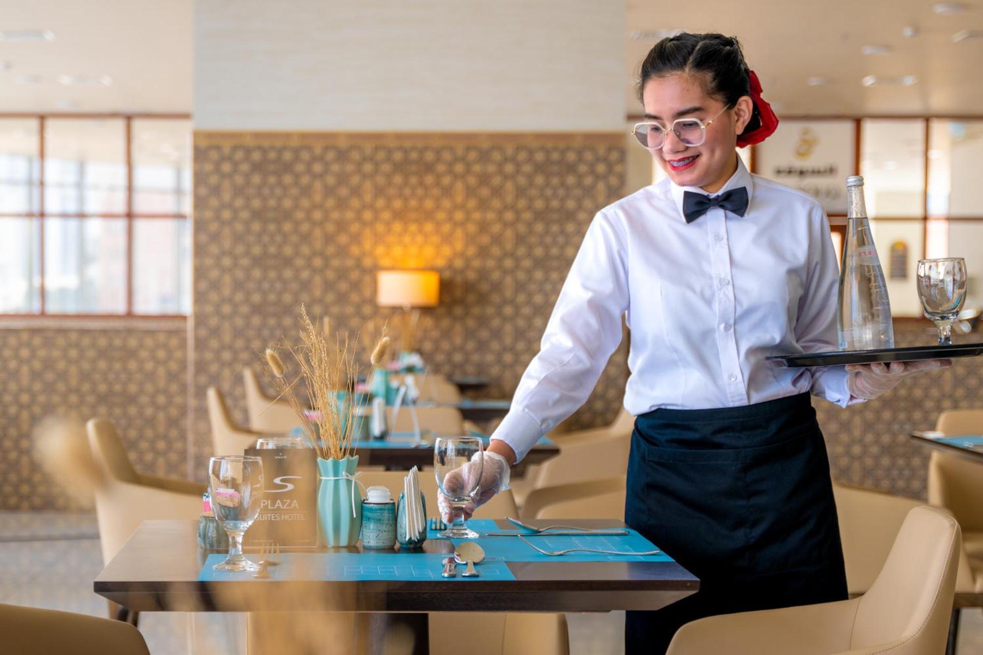 S Plaza Suites Hotel Seef المظهر الخارجي الصورة